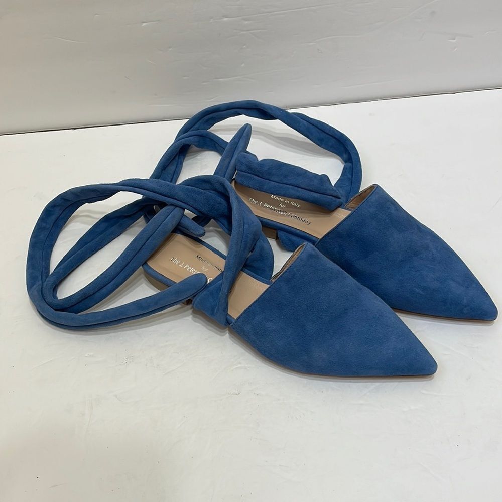 NEW WITHOUT TAGS THE J‎ PETERMAN COMPANY SANTORINI BALLET FLATS IN BLUE SUEDE